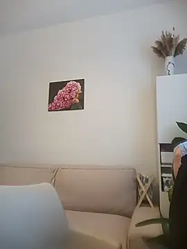 Snapshot of Women-pleasures chatting on 12/03/25, 10:02 Women-pleasures online show from 12/03/25, 10:02