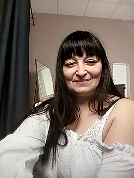 Snapshot of Women-pleasures chatting on 01/07/26, 11:12 Women-pleasures online show from 01/07/26, 11:12