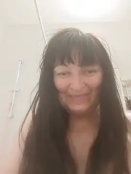 Snapshot of Women-pleasures chatting on 07/13/26, 07:11 Women-pleasures online show from 07/13/26, 07:11