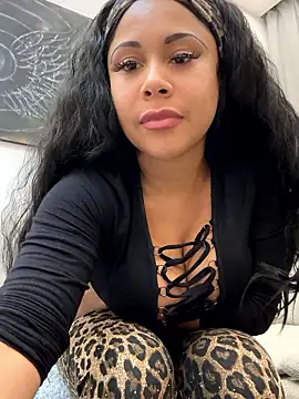 HaileyDiana online show from 01/11/26, 07:08