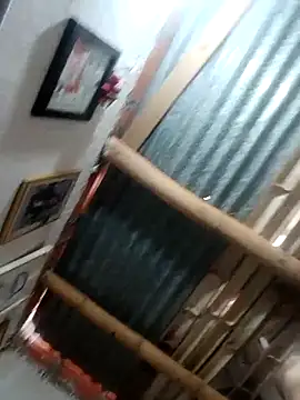 Snapshot of Restrepo300 chatting on 09/10/25, 01:11 Restrepo300 online show from 09/10/25, 01:11