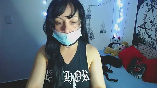 lili peach online show from 12/13/24, 11:50