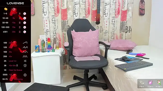 Snapshot of galatea_rous chatting on 02/06/25, 08:45 galatea rous online show from 02/06/25, 08:45