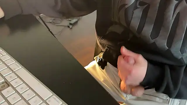 KendrickJiz online show from 03/22/26, 03:04