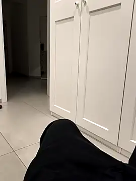 Snapshot of Porkocazzone chatting on 01/05/25, 09:57 Porkocazzone online show from 01/05/25, 09:57