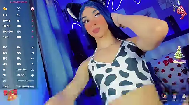 Snapshot of Baby_Aliz chatting on 12/19/24, 02:56 Baby Aliz online show from 12/19/24, 02:56