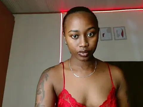 Miss hot candy online show from 01/11/25, 05:52