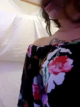 vvictoria xxx online show from 03/09/25, 05:00