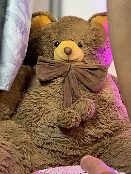 Snapshot of ANA_CARTER chatting on 11/20/25, 11:15 ANA CARTER online show from 11/20/25, 11:15