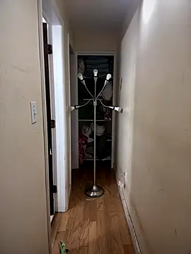 Snapshot of DaddySnowXX chatting on 12/16/25, 01:21 DaddySnowXX online show from 12/16/25, 01:21