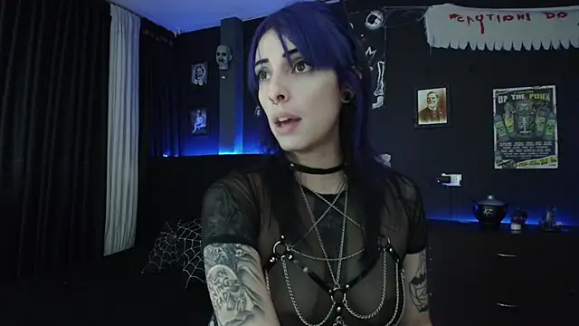 Snapshot of Goddess_Mortem chatting on 02/01/25, 11:06 Goddess Mortem online show from 02/01/25, 11:06