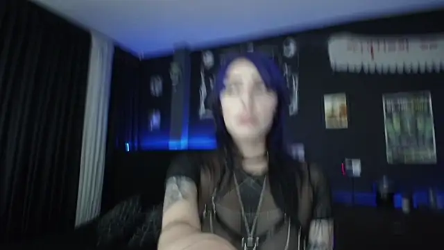 Snapshot of Goddess_Mortem chatting on 02/03/25, 12:58 Goddess Mortem online show from 02/03/25, 12:58