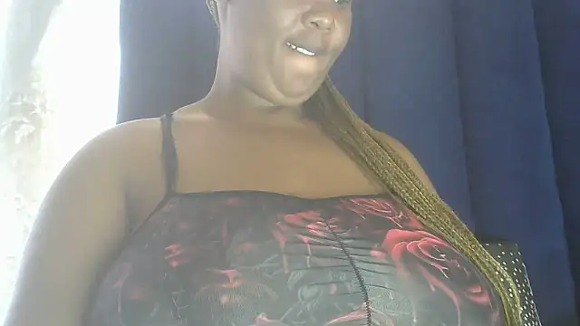 Snapshot of NippleMilkXx chatting on 09/23/25, 08:06 NippleMilkXx online show from 09/23/25, 08:06