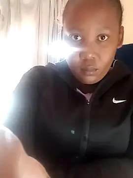 Snapshot of NippleMilkXx chatting on 10/17/25, 07:22 NippleMilkXx online show from 10/17/25, 07:22