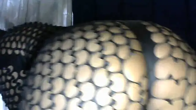 Snapshot of NippleMilkXx chatting on 11/24/25, 09:09 NippleMilkXx online show from 11/24/25, 09:09