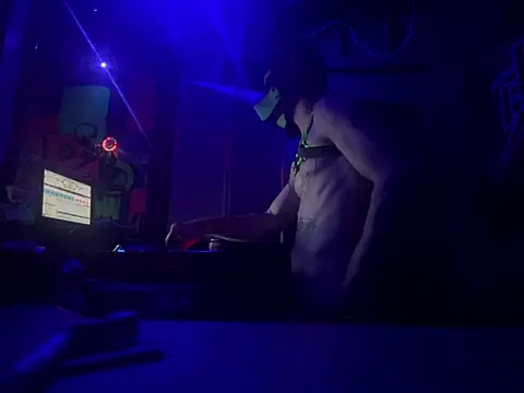 trash4cash online show from 05/28/26, 01:03