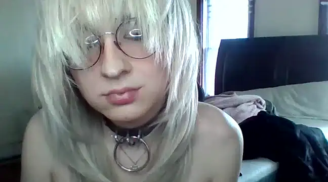 Snapshot of YandereDemon chatting on 12/27/24, 07:24 YandereDemon online show from 12/27/24, 07:24