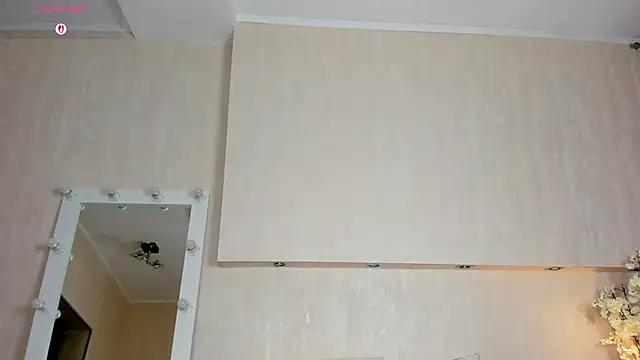 Erika Carpenter online show from 05/27/26, 01:57