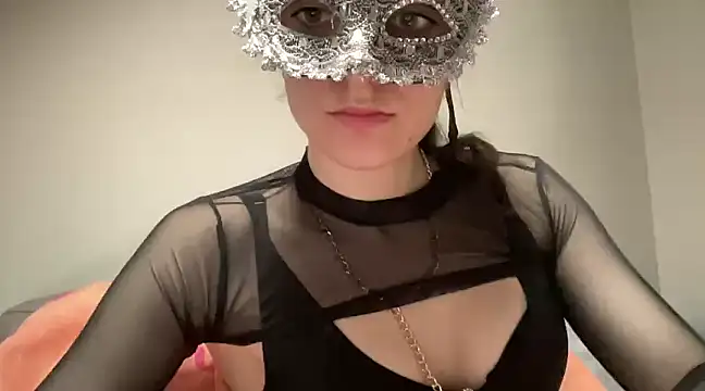 lexihot0000 online show from 02/17/25, 12:16