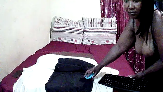 Snapshot of Pinkpussyxx chatting on 01/26/25, 03:59 Pinkpussyxx online show from 01/26/25, 03:59