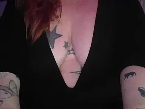 Snapshot of LynnLa chatting on 02/24/25, 05:20 LynnLa online show from 02/24/25, 05:20