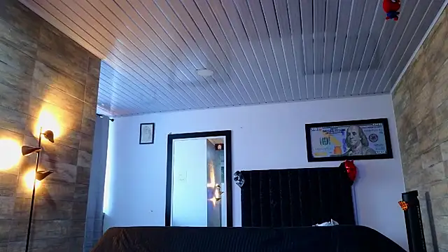 Snapshot of AsmodeoCox chatting on 10/15/25, 09:04 AsmodeoCox online show from 10/15/25, 09:04