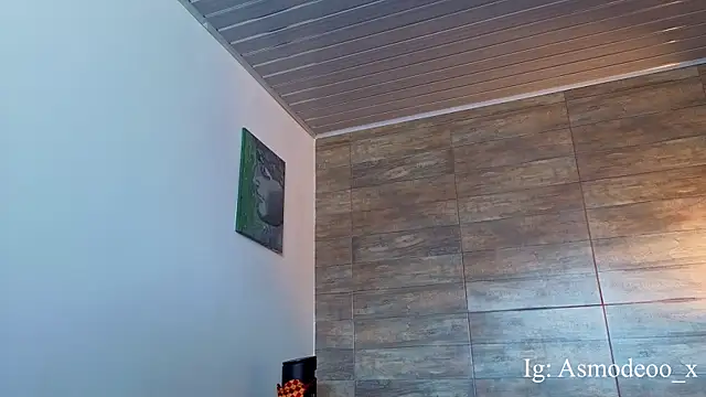 Snapshot of AsmodeoCox chatting on 12/14/25, 02:11 AsmodeoCox online show from 12/14/25, 02:11