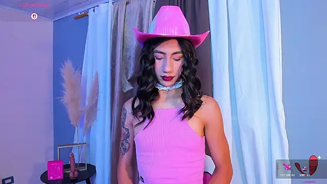 sofiaa grey  online show from 10/17/25, 01:25