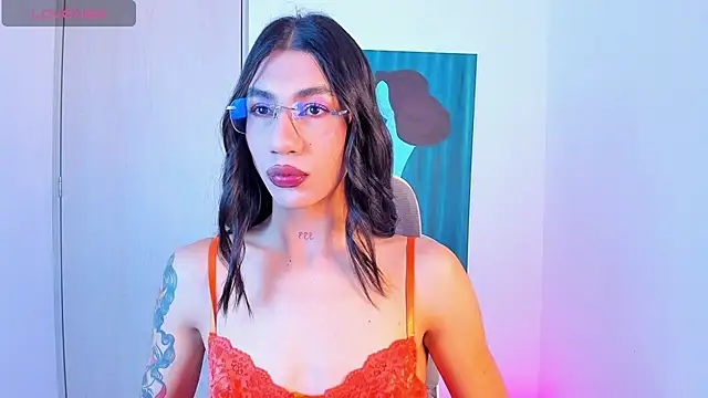 sofiaa grey  online show from 02/22/26, 02:04