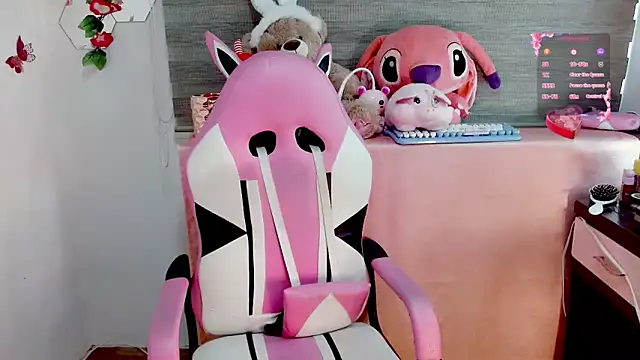 amaranta1411- online show from 12/19/25, 06:59