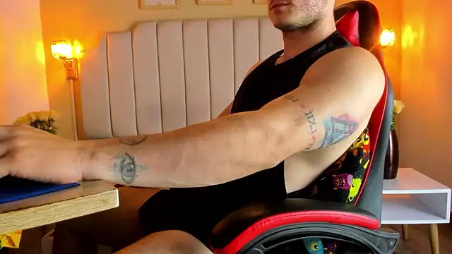 juan prior online show from 11/29/25, 01:14