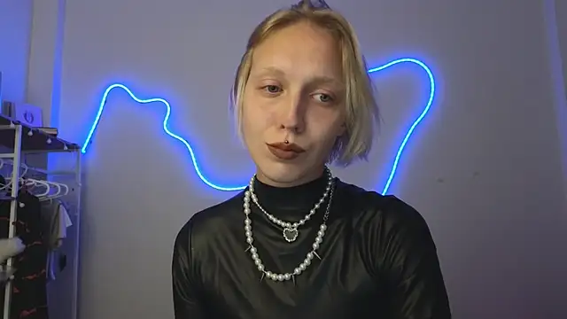 Snapshot of Martha_Hoffman chatting on 01/17/26, 11:26 Martha Hoffman online show from 01/17/26, 11:26