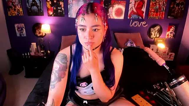 Snapshot of anne_cross chatting on 01/31/25, 06:13 anne cross online show from 01/31/25, 06:13