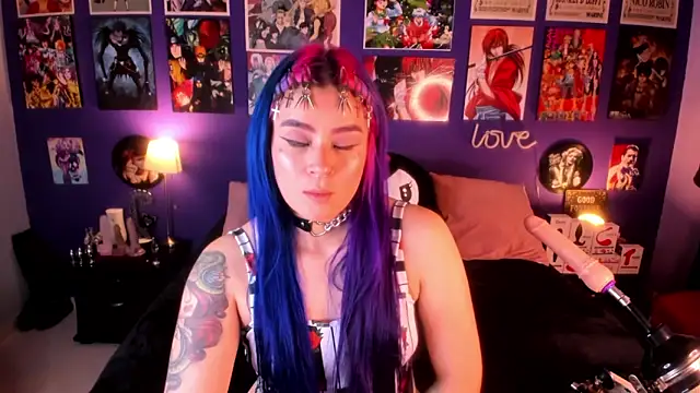 Snapshot of anne_cross chatting on 02/04/25, 02:39 anne cross online show from 02/04/25, 02:39