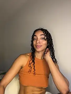 nicoleebony1 online show from 04/28/26, 08:25