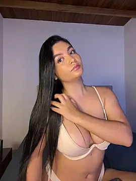 Snapshot of DashaStar chatting on 01/16/25, 02:19 DashaStar online show from 01/16/25, 02:19