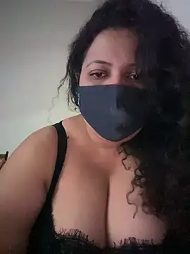 Snapshot of Snehameoww@xh chatting on 02/26/26, 07:35 Snehameowwxh online show from 02/26/26, 07:35