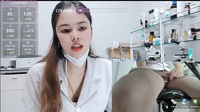 Snapshot of Kathylove_2023 chatting on 03/04/25, 11:51 Kathylove 2023 online show from 03/04/25, 11:51