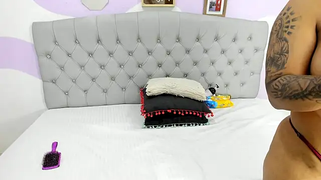 BRIYITHMENA online show from 09/26/25, 02:43