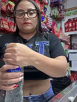 Snapshot of Sol_biglips chatting on 12/05/24, 10:23 Sol biglips online show from 12/05/24, 10:23