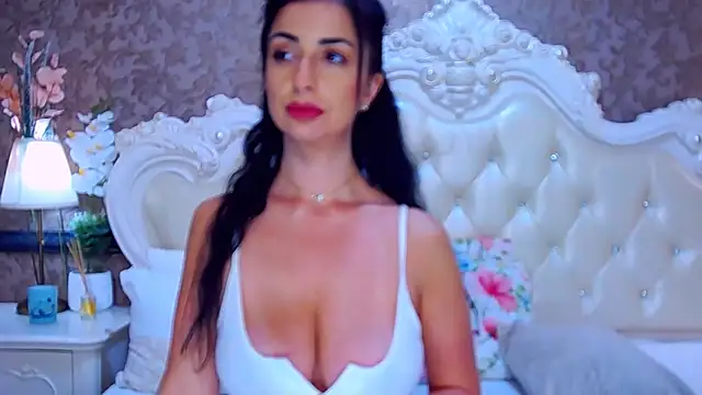 OliveWilson online show from 12/16/25, 07:46