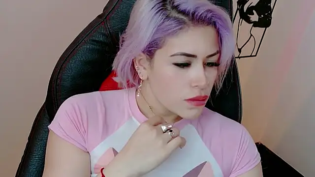 Snapshot of Natalia_Montoya chatting on 03/01/26, 04:31 Natalia Montoya online show from 03/01/26, 04:31