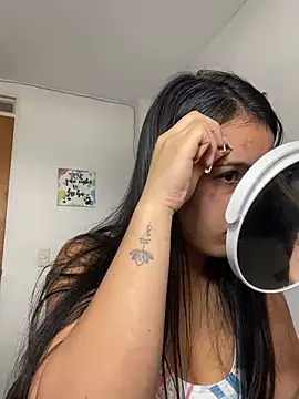 AnithaFigueroa1 online show from 01/13/25, 01:49