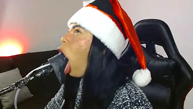 Anabel693 online show from 12/09/24, 07:39