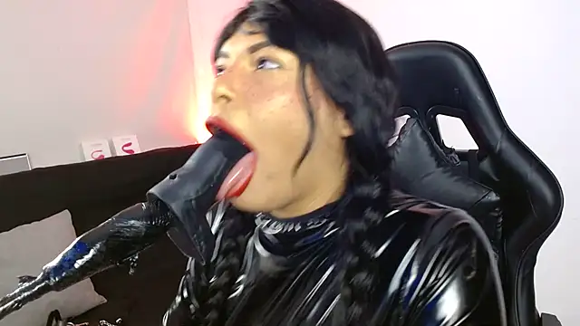 Anabel693 online show from 03/18/25, 07:41