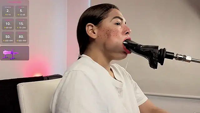 Anabel693 online show from 04/18/26, 11:47