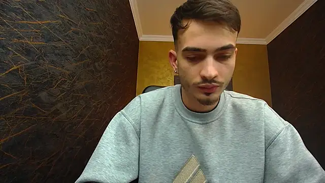 Snapshot of BrandonTate chatting on 01/11/25, 03:42 BrandonTate online show from 01/11/25, 03:42