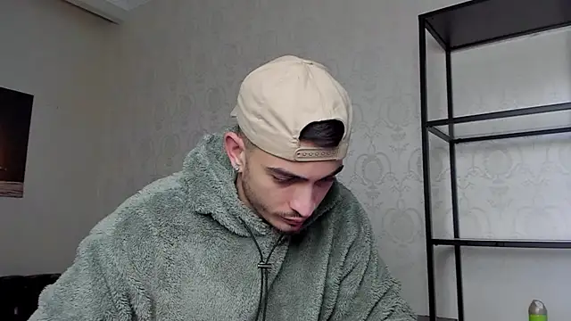 Snapshot of BrandonTate chatting on 01/16/25, 12:42 BrandonTate online show from 01/16/25, 12:42