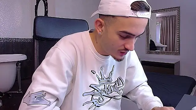 BrandonTate online show from 11/14/25, 08:13