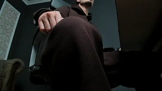 BrandonTate online show from 12/19/25, 12:34